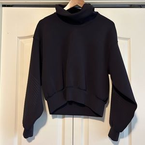 New without tags lulu mock neck